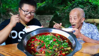 4斤泥鳅，一斤蒜，阿米做“大蒜烧泥鳅”味道鲜美，吃爽了