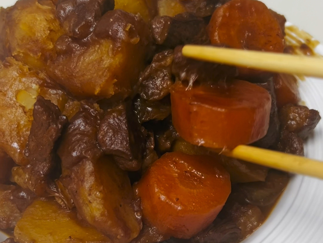 牛肉炖土豆