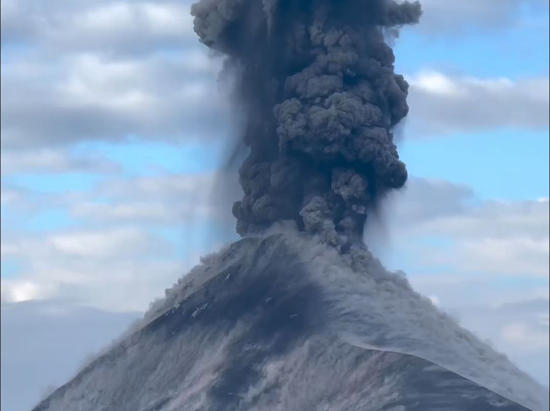 危地马拉,富埃戈火山喷发瞬间哔哩哔哩bilibili