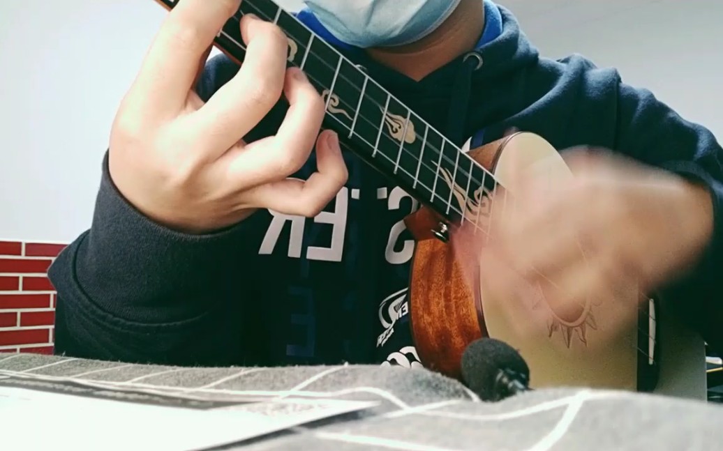 【尤克里里despacito】趣弹乐谱