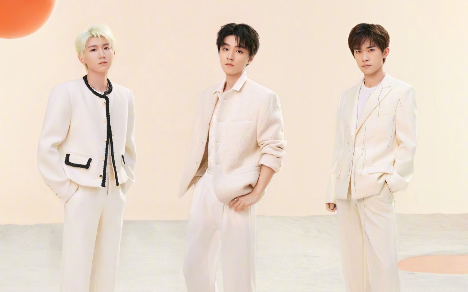 tfboys十周年应援大比拼,易烊千玺粉丝完胜,团粉却集体沉默不说话