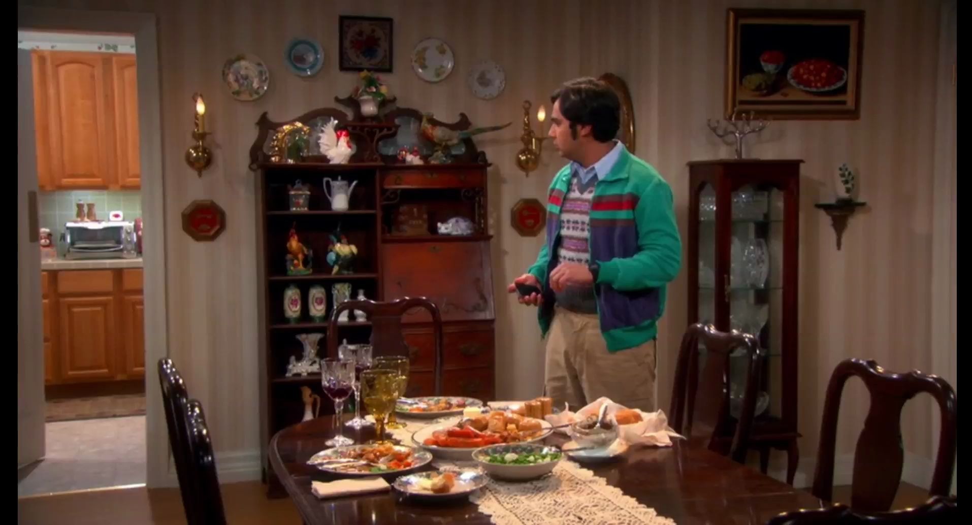 生活大爆炸 终于看到霍华德他妈妈的体型及发型了_哔哩哔哩_bilibili