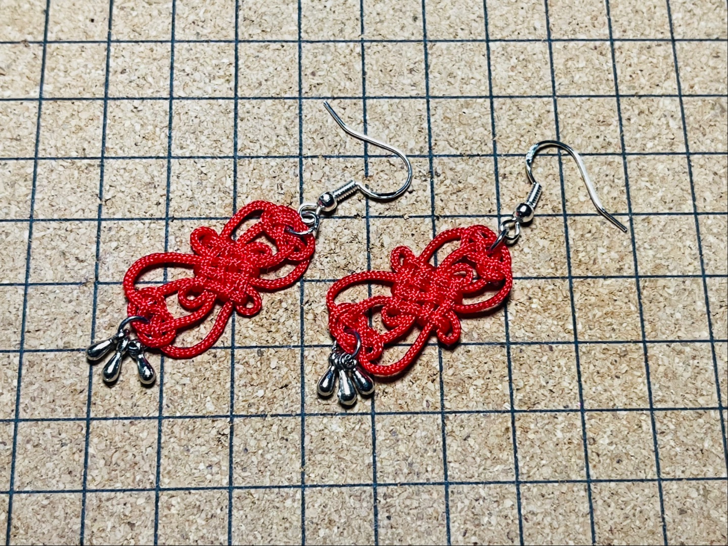 编绳福瓜中国结盘长结双钱结组合制作过程-蔡晴手工日记-蔡晴手工日记-哔哩哔哩视频
