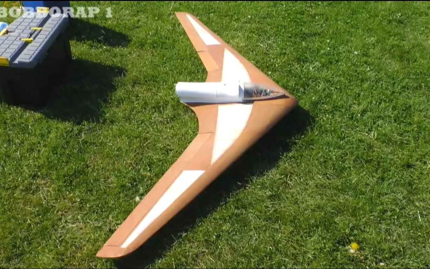 schapel sa882 无垂尾/端板飞翼涡喷航模 - lma rougham 航模展