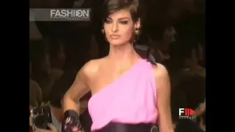 Скачать видео: Linda Evangelista x Chanel