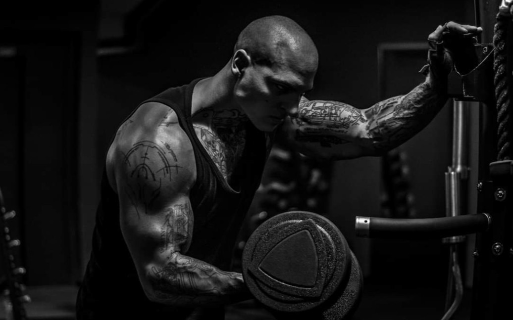 法国极限健身野兽 jerome pina 黑暗中训练#2