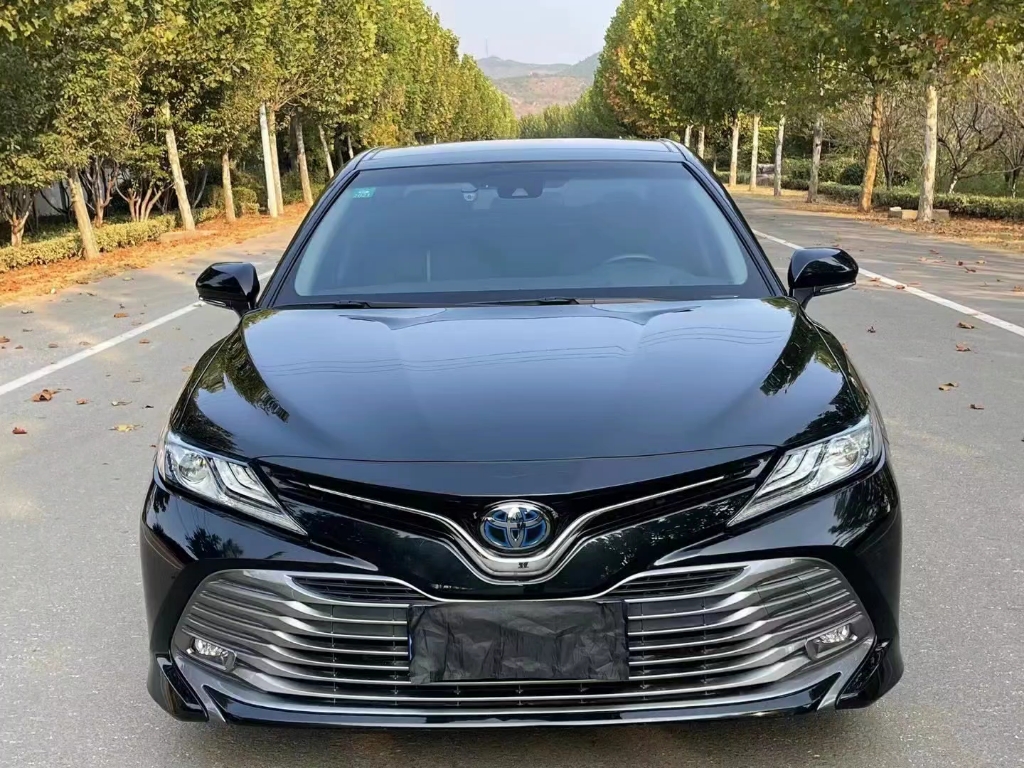 91w,19年丰田凯美瑞,2.5l自动双擎行政运动型