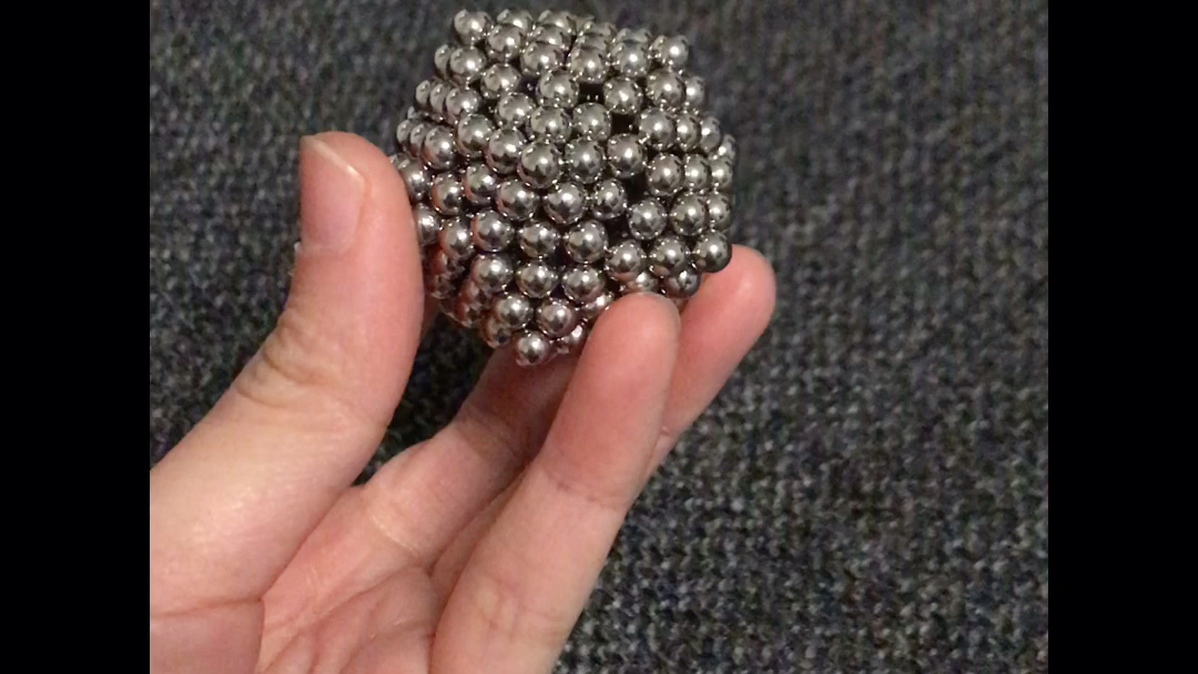 哈哈哈五角星巴克球小作品_哔哩哔哩_bilibili