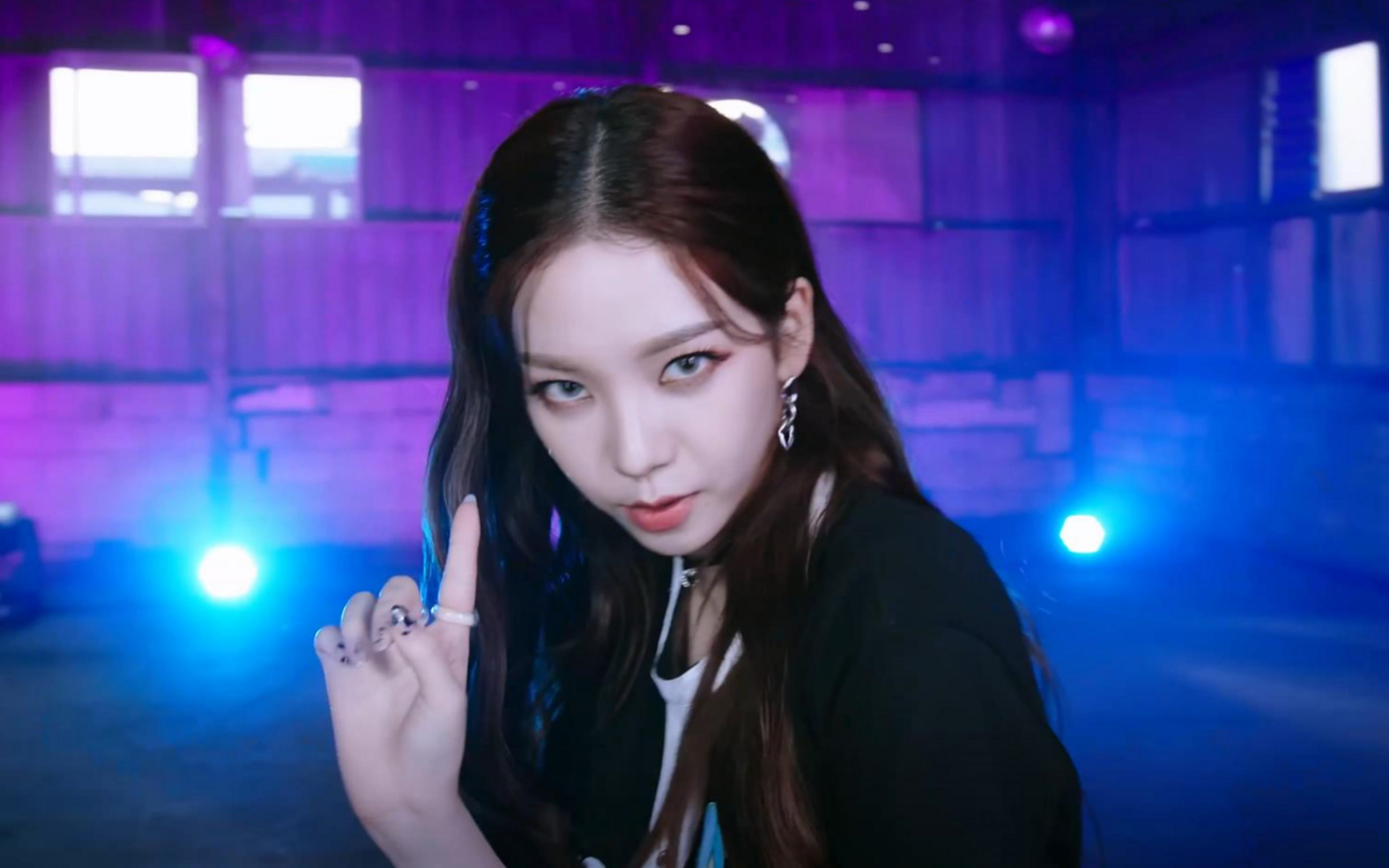 【4k 中字】aespa - savage special clip performance