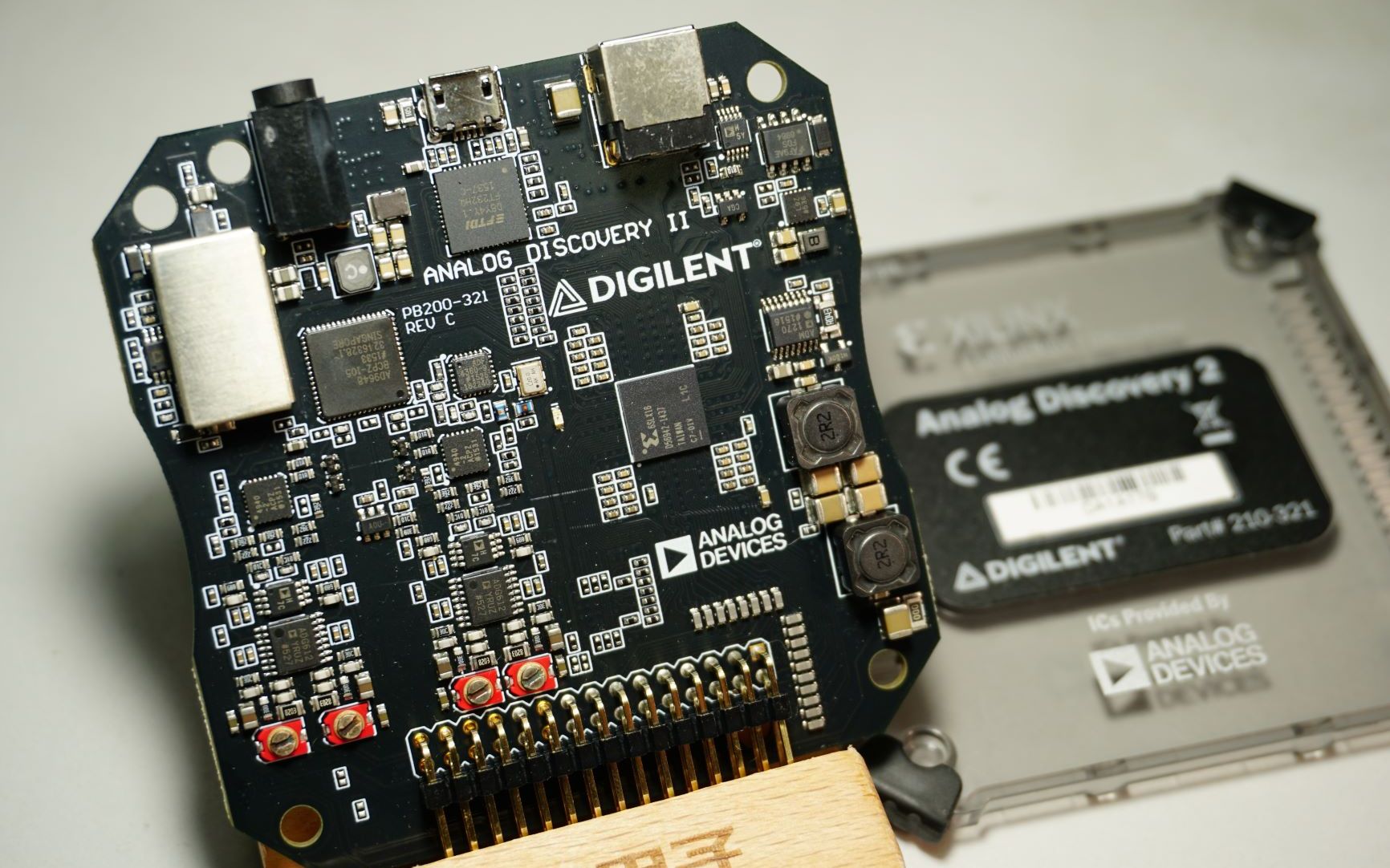 【EEvlog】#28 Digilent Analog Discovery 2 口袋虚拟仪器测评_哔哩哔哩_bilibili