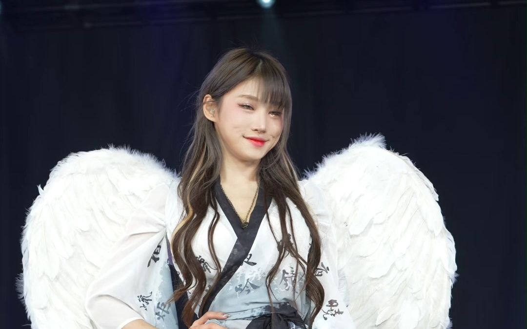 大天使装扮泰利taeri普通走秀girlcrush