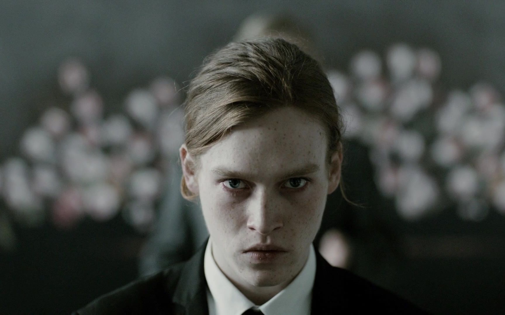 【caleb landry jones】(卡赖伯·兰德里·琼斯)大