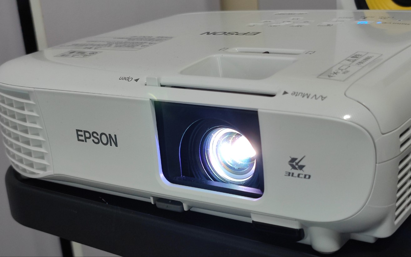 家用投影仪的一份小作业爱普生tw740使用记录