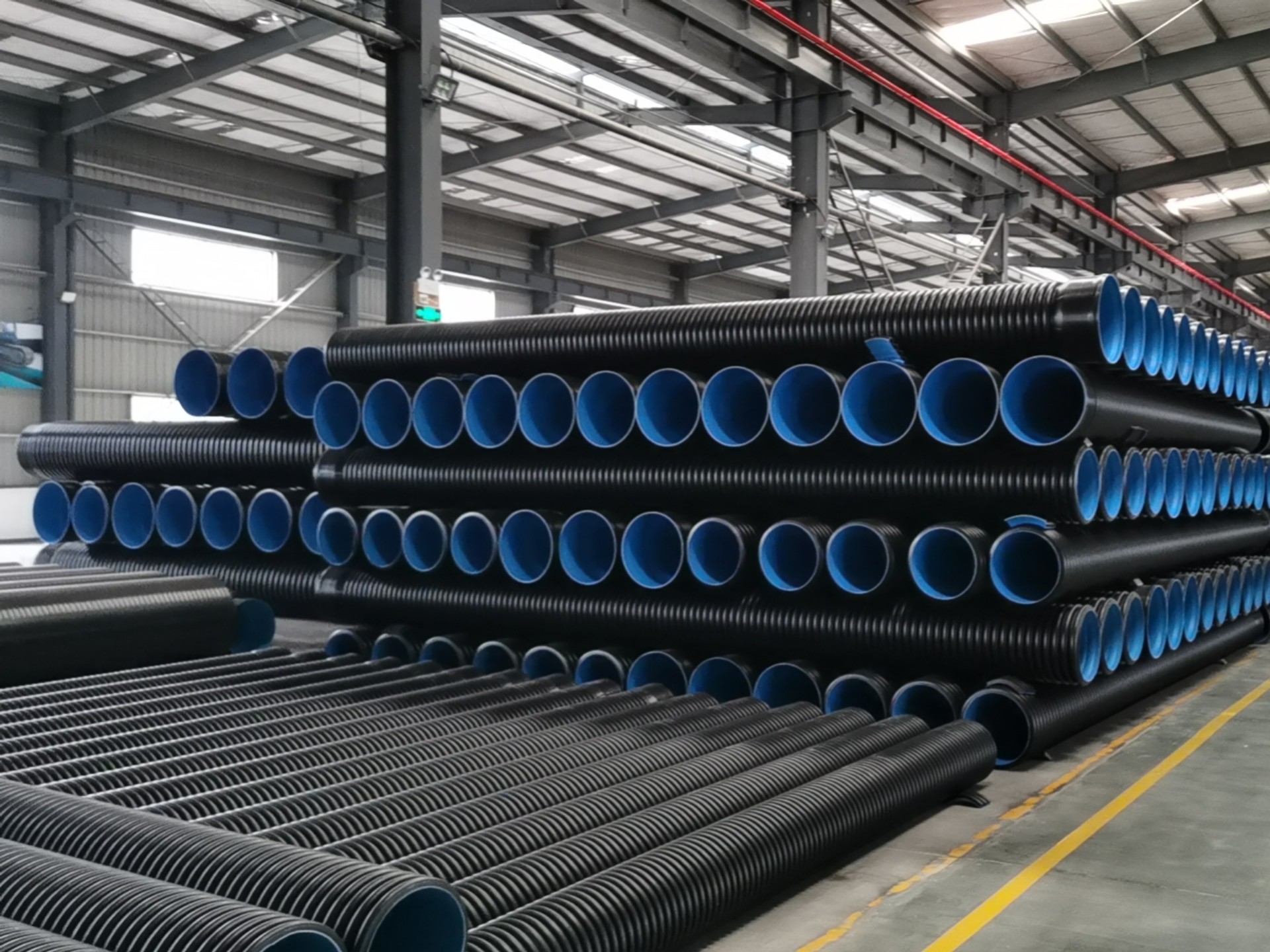 双壁波纹管发货中