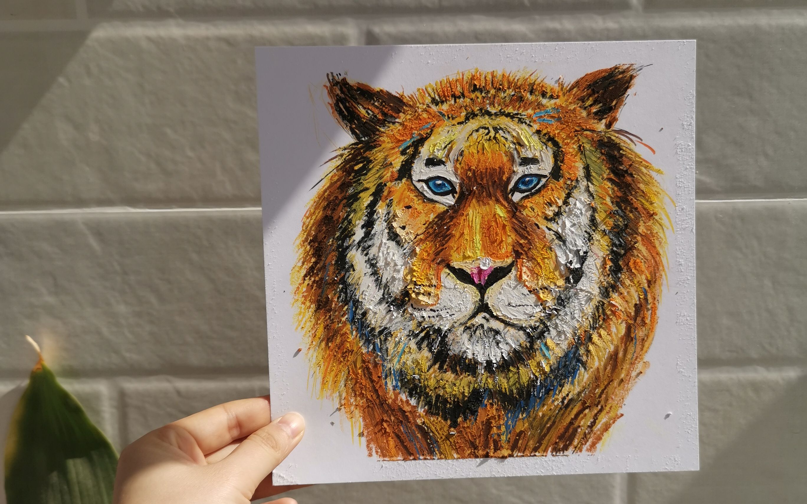 刘海粟美术馆少儿美术培训公益课堂-重彩油画棒《老虎》_哔哩哔哩 (゜