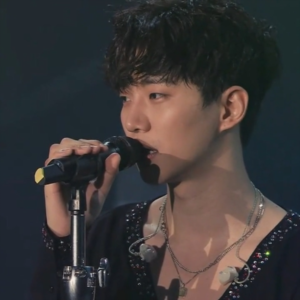 李俊昊】181125 JUNHO (From 2PM) Solo Tour 2018『FLASH LIGHT