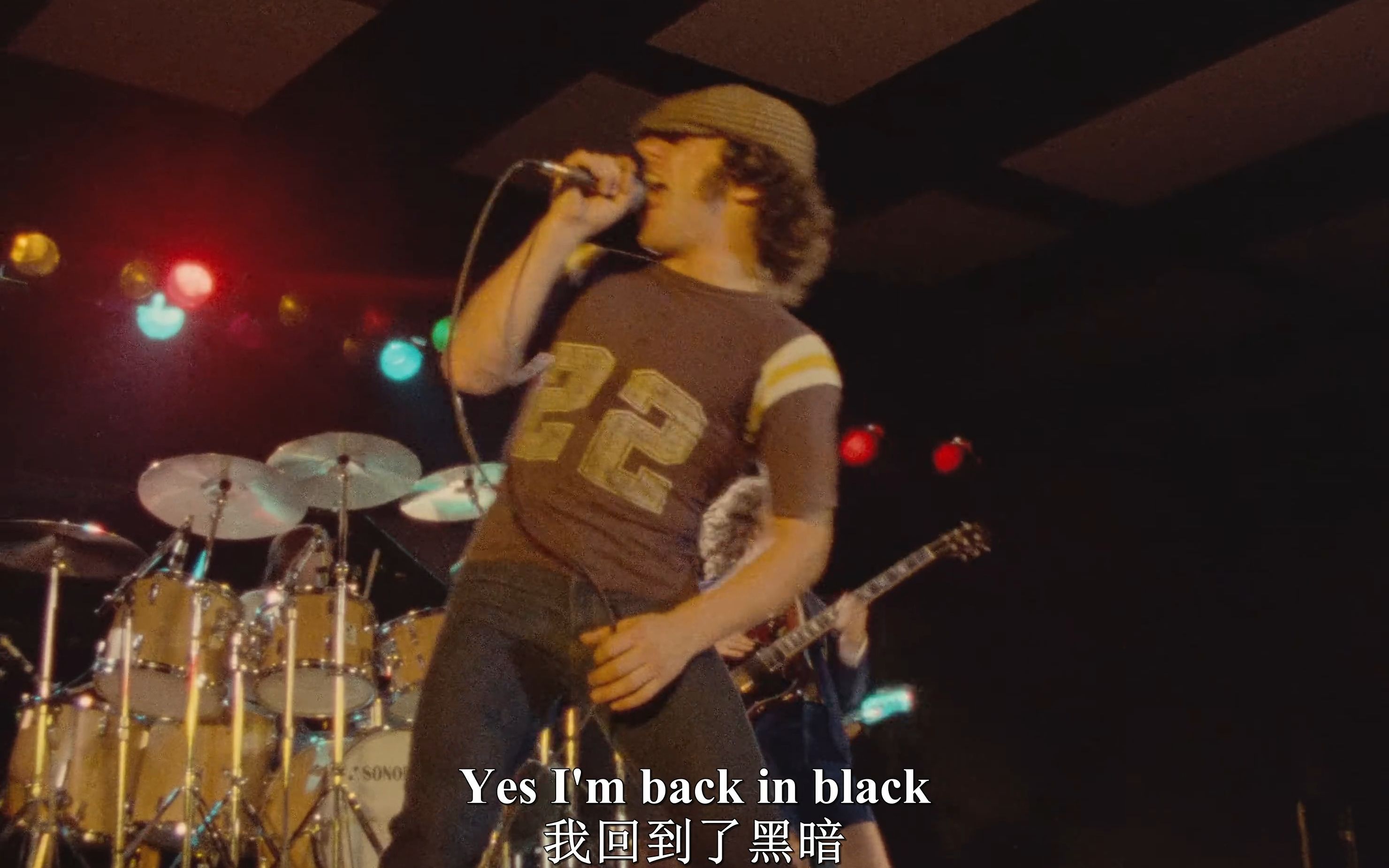 [图]AC/DC - Back In Black 中英字幕