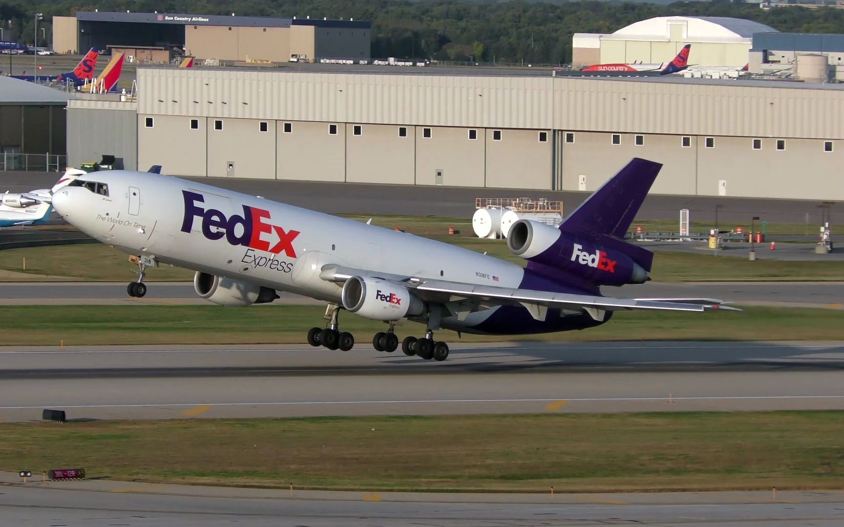 fedex dc-10|明尼阿波利斯-圣保罗国际机场