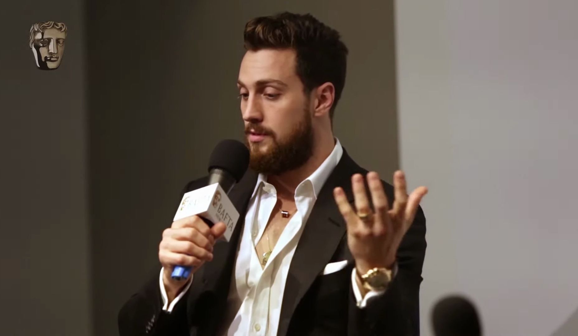 新晋007亚伦约翰逊影片 子弹列车 专访 | aaron taylor johnson