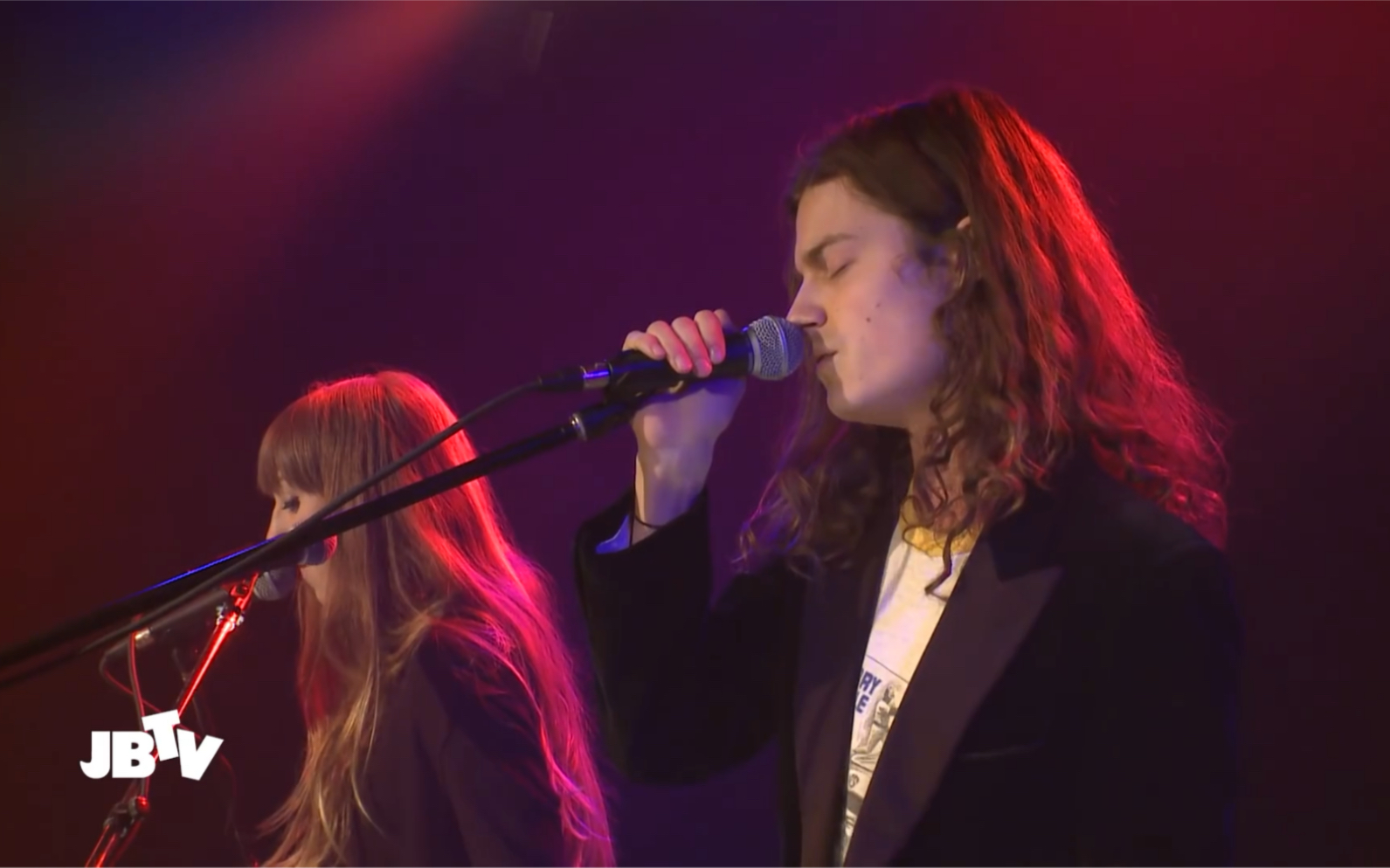 [图]【BØRNS】Past Lives 现场 Garrett Borns