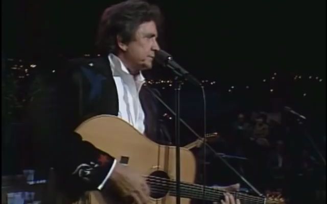 [图]Johnny Cash - Ghost Riders In The Sky (Live - 1987)