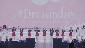 最前線の Twice Dome Tour 19 Dreamday In Tokyo ミュージック Breadbasketdelis Com
