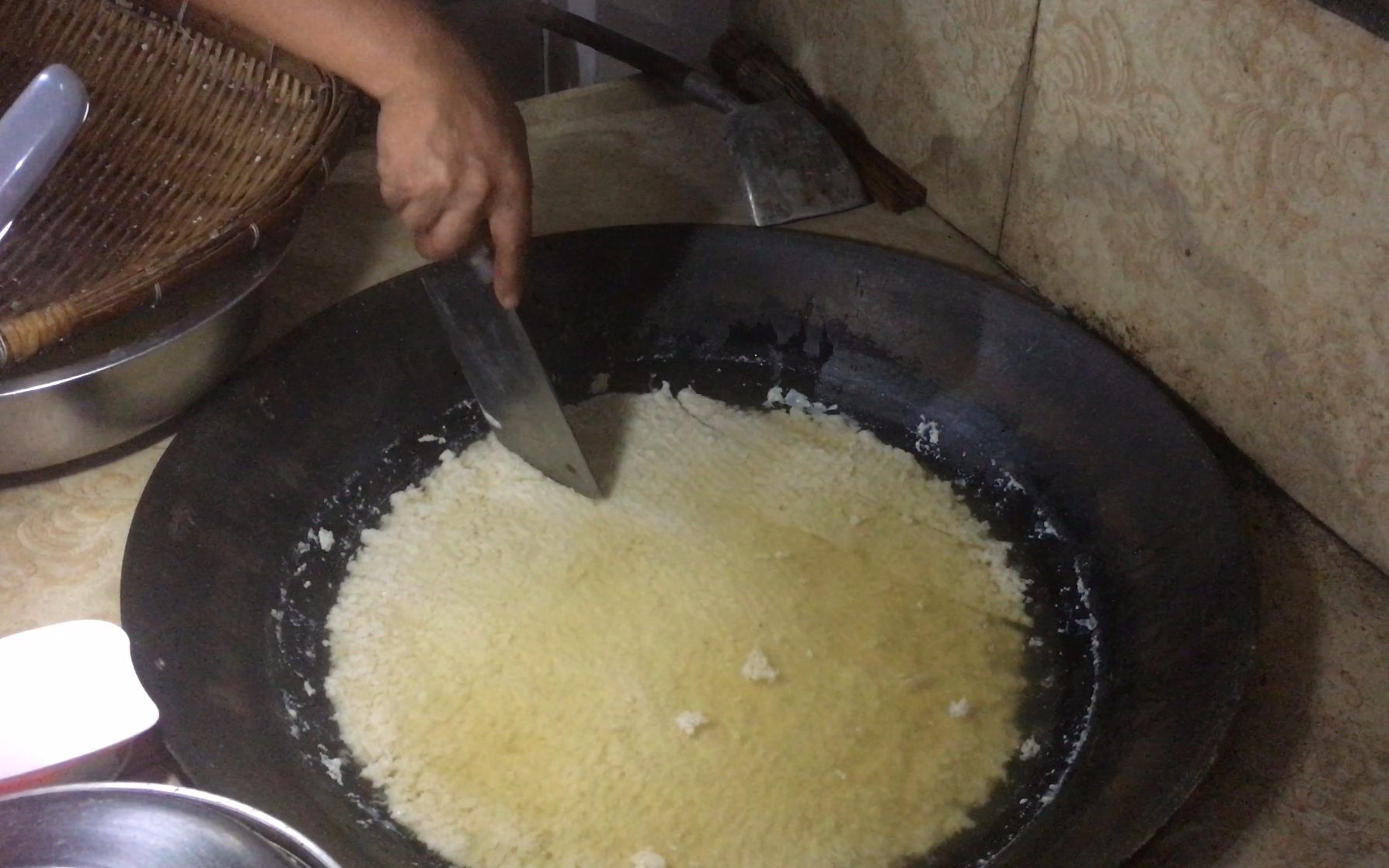 四川泸州农村这样做豆花,加上一盘自制蘸水,我可以吃三碗饭