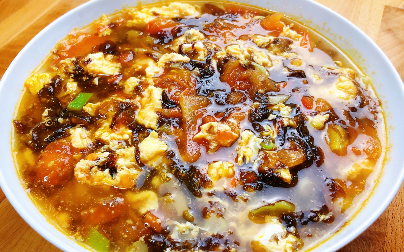 西红柿紫菜蛋花汤不同於小高姐做的西红柿鸡蛋汤老李的做法绝对大家没