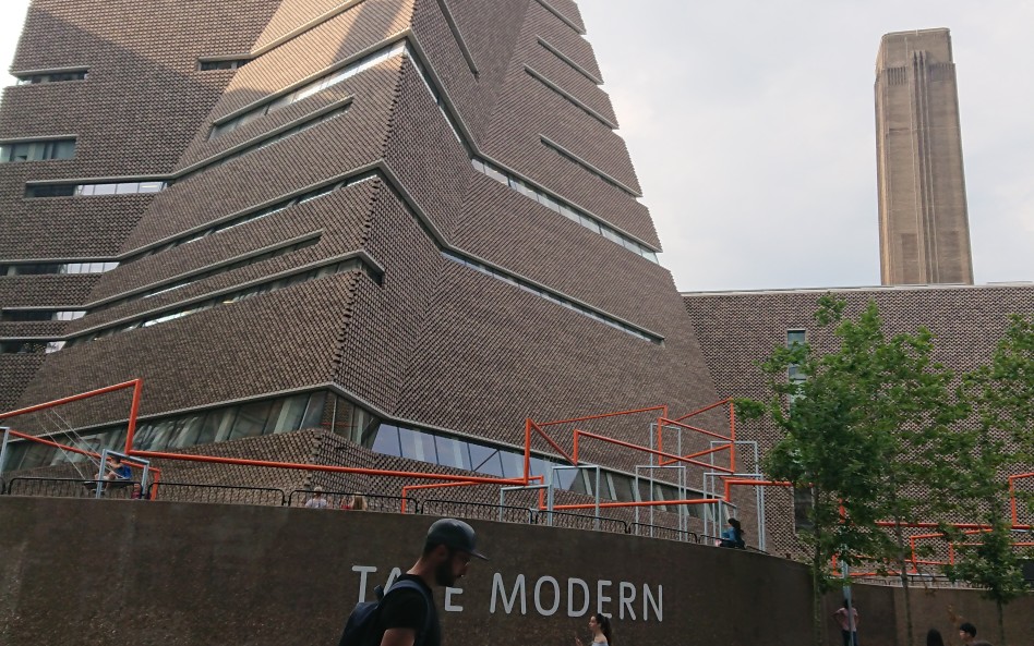 tate modern art museum_哔哩哔哩 (゜-゜)つロ 干杯~-bilibili