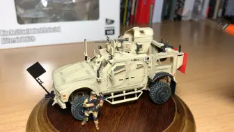 Video herunterladen: matv 防地雷反伏击车 M-ATV 装甲车 1:72比例 oshkosh 奥什科什 成品模型 tmodel 美军 防雷车 陆军实拍 悍马 制作 威龙 号手