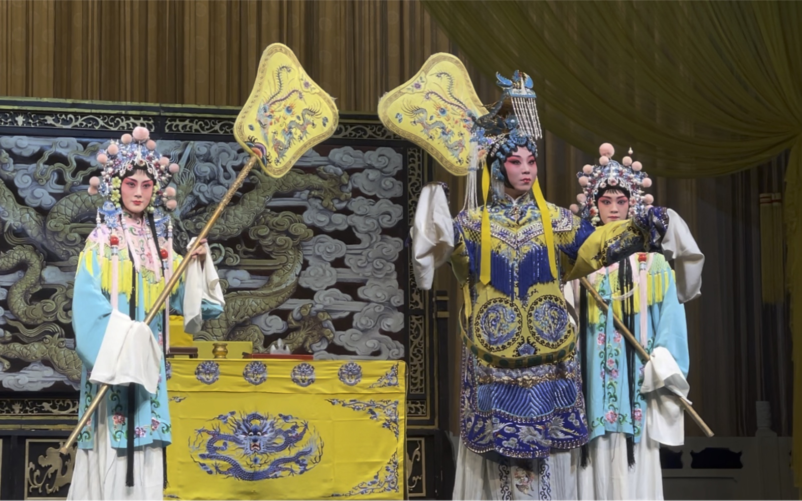 山东省京剧院《谢瑶环》武则天:金 梦饰演,尚派优秀传人_哔哩哔哩