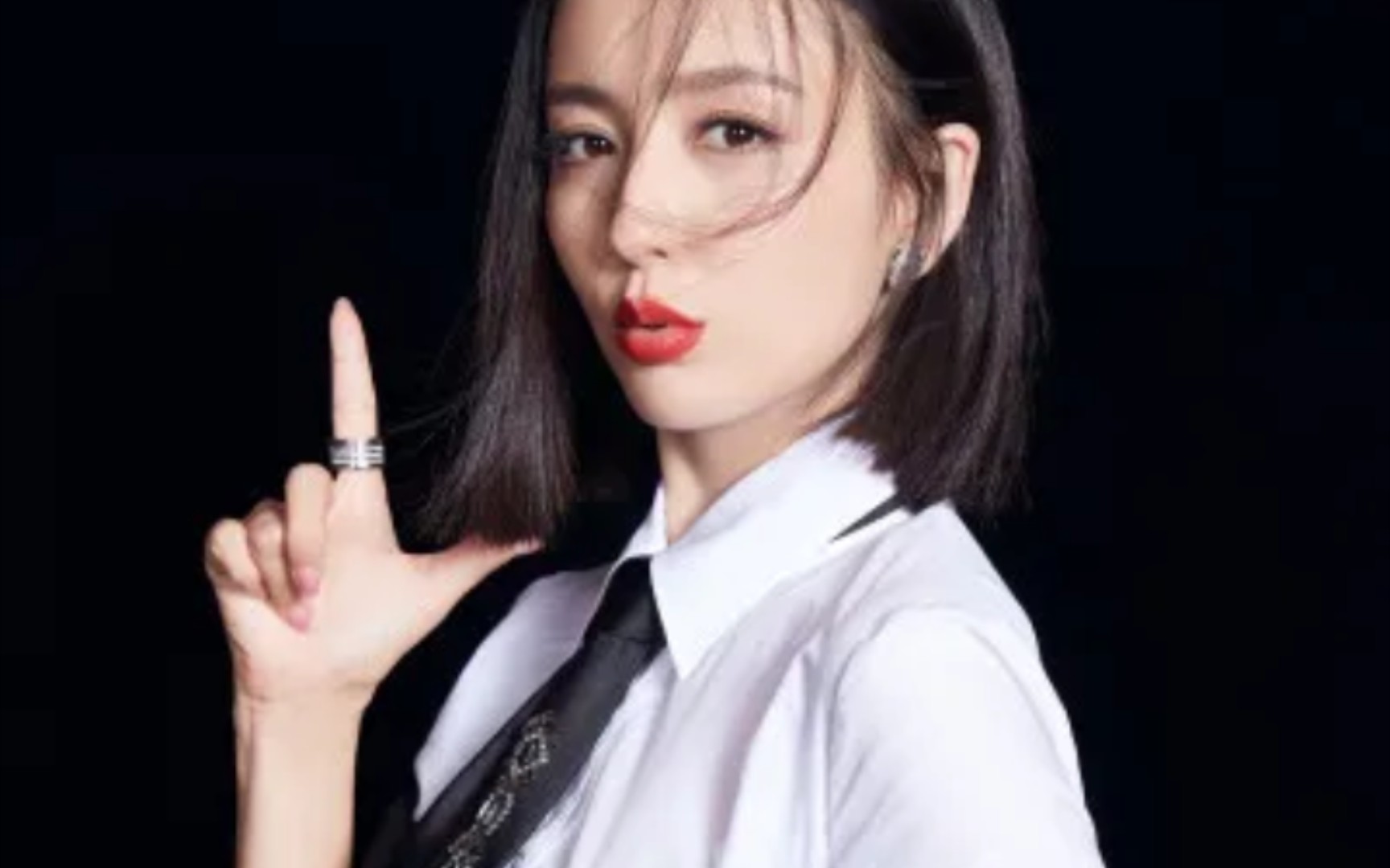 佟丽娅 美图