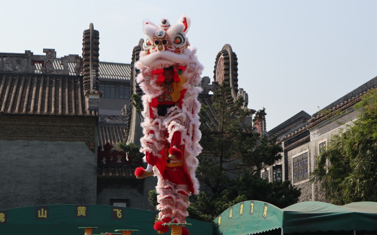 【广东传统文化】佛山祖庙令人震撼的舞狮和粤剧表演哔哩哔哩bilibili