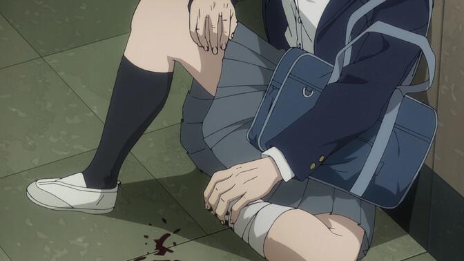 "小姐姐脚被砍掉一只还能如此淡定~"