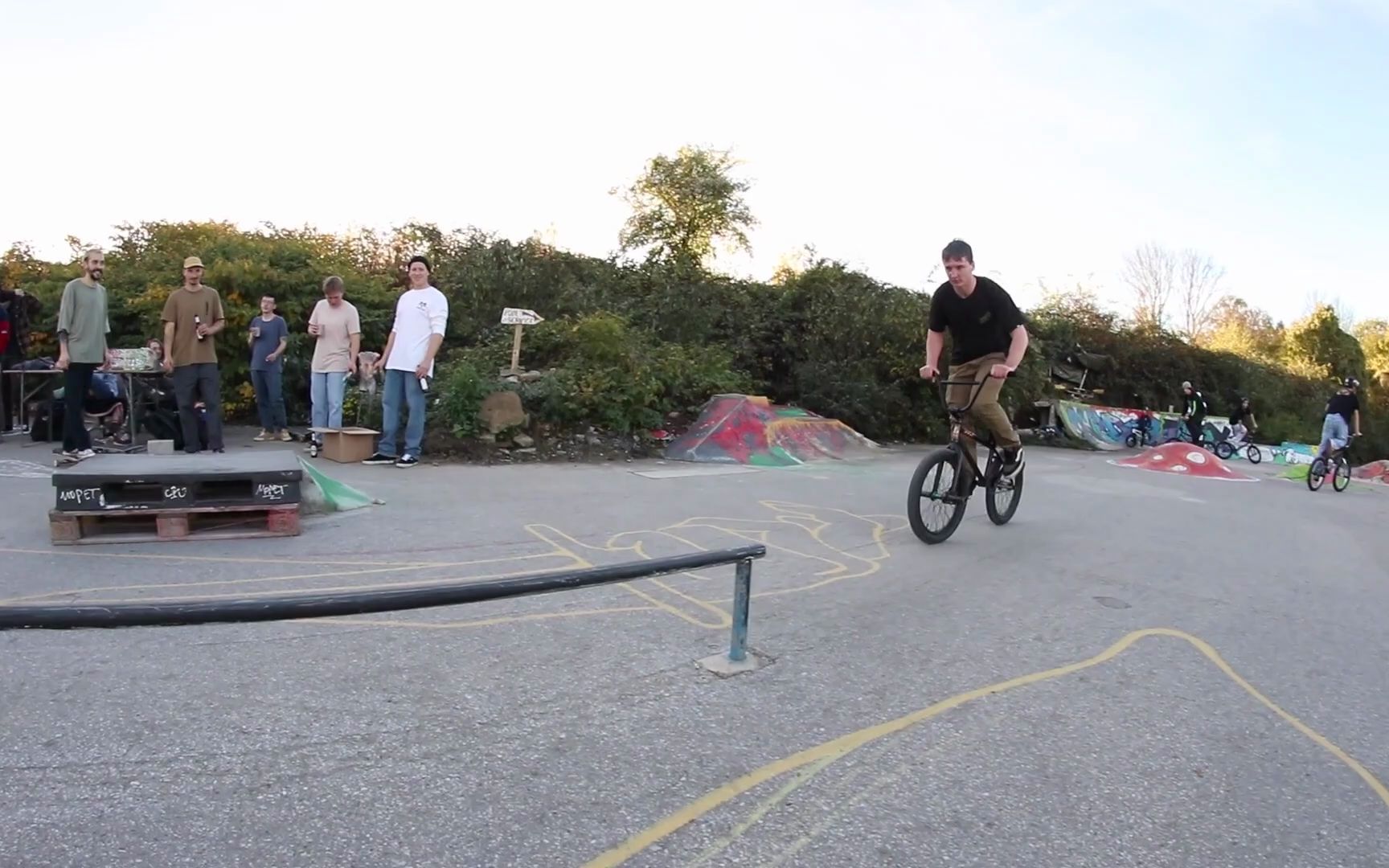 SIBMX – Jibben Allday Jam @ DIY Skatepark in Essen哔哩哔哩bilibili