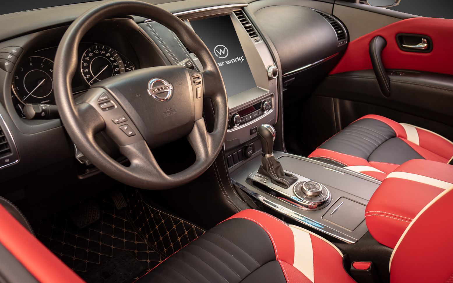 途乐内饰改装,座椅红白黑拼接,个性改装!