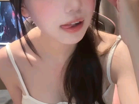 饿饿哔哩哔哩bilibili