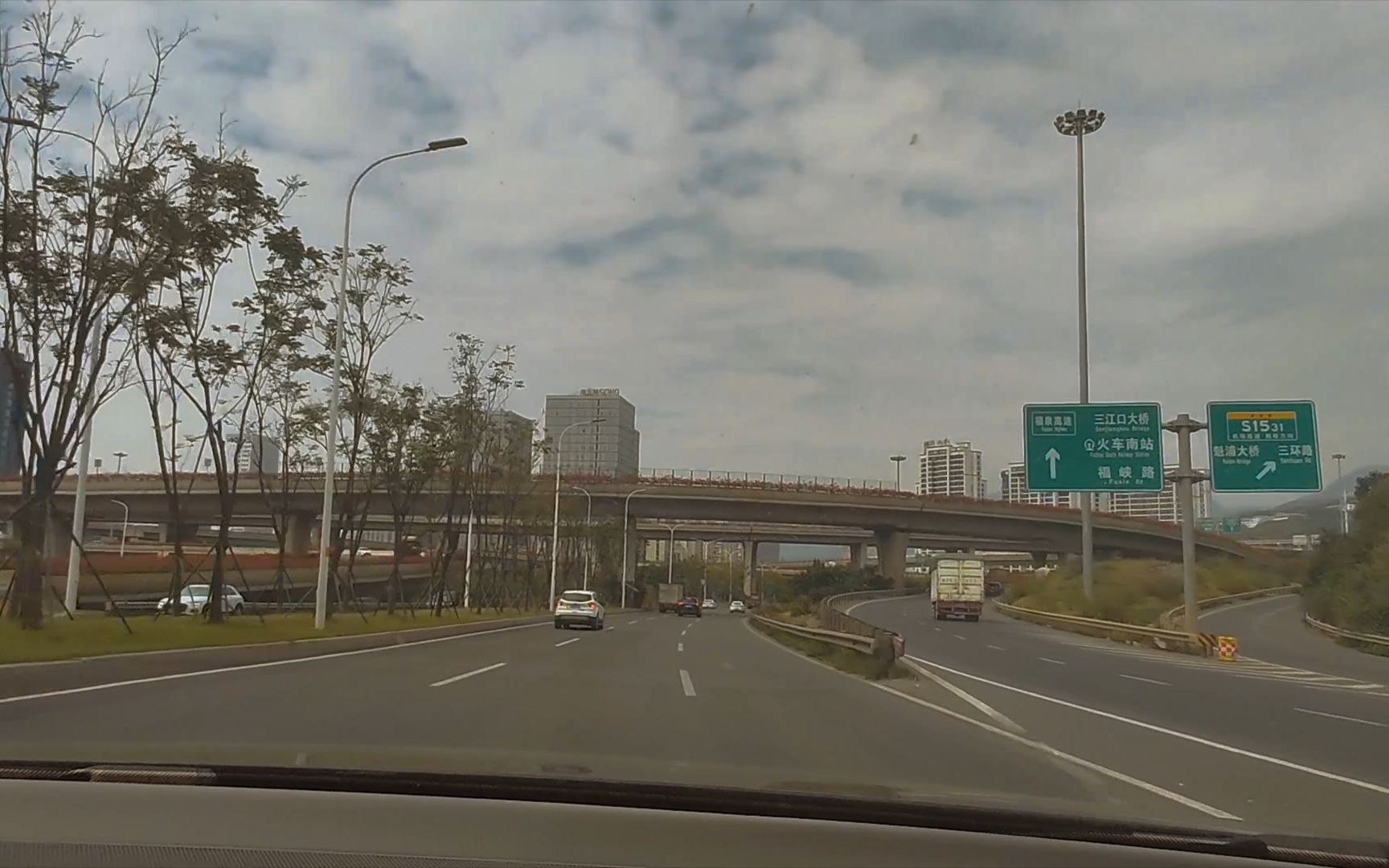 【車載監控】駕駛在深秋的福建省福州市 馬尾區白眉村至洪山橋 4k60