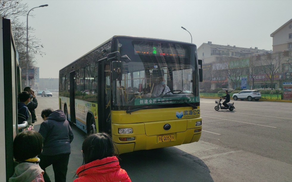 天津滨海公交124路 zk6100hga 31-1128 进出康乐园站