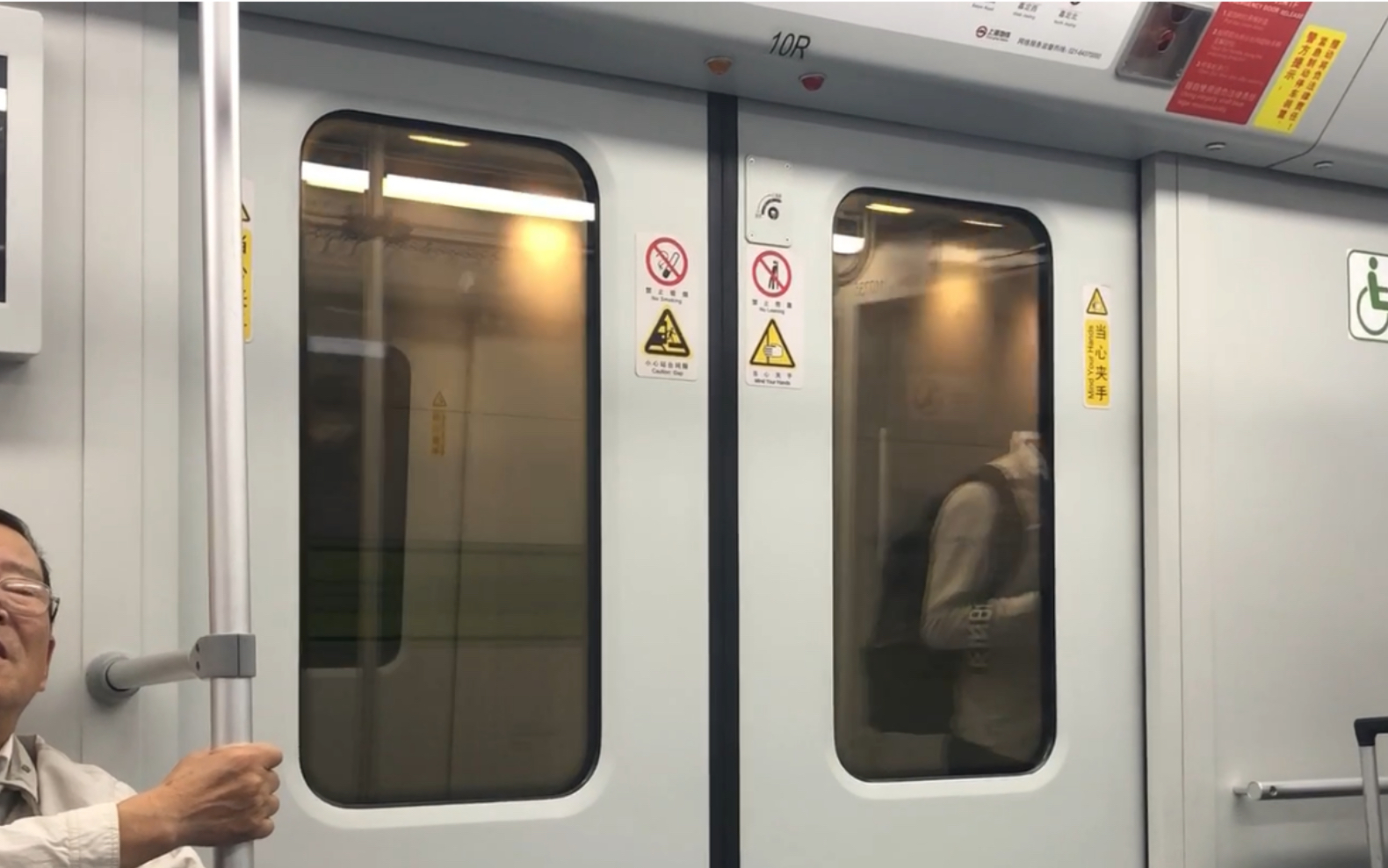 上海地铁11号线11a03型奶咖二世1173号车曹杨路隆德路