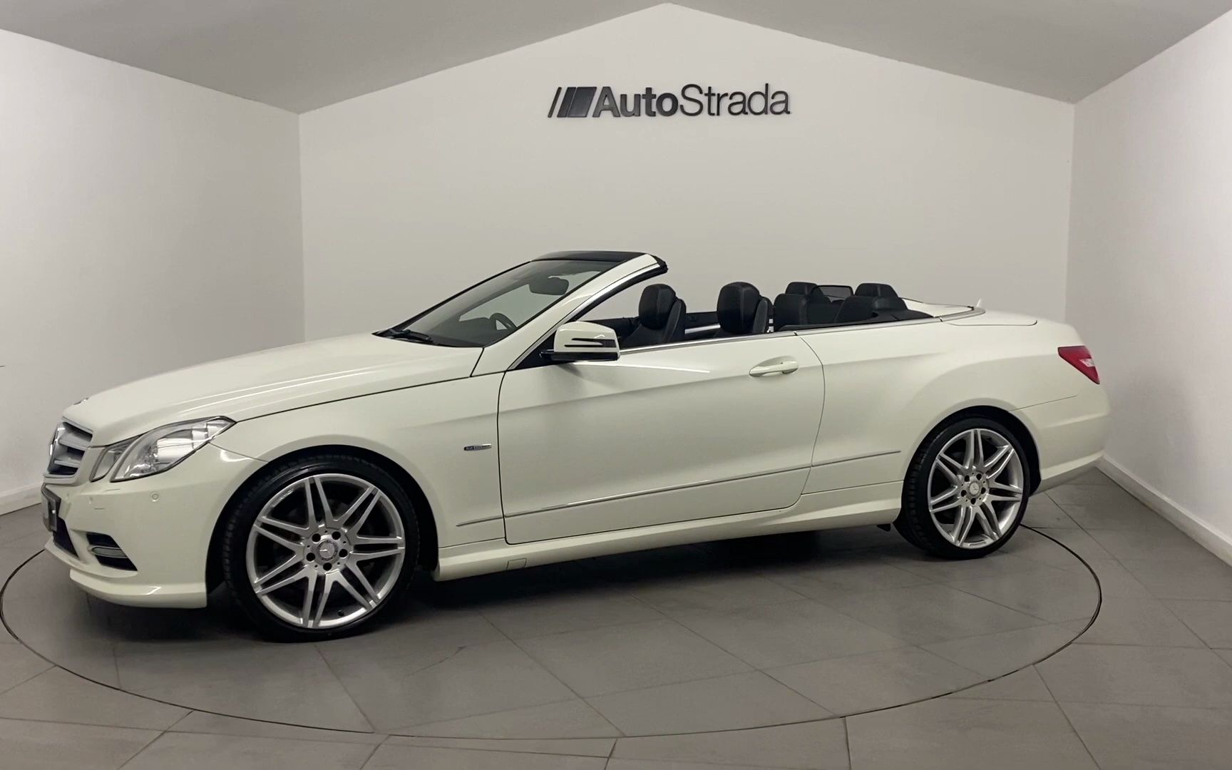 奔驰 w212 a207 e级cabriolet e350 cdi柴油v6 双门敞篷轿跑 英国二手