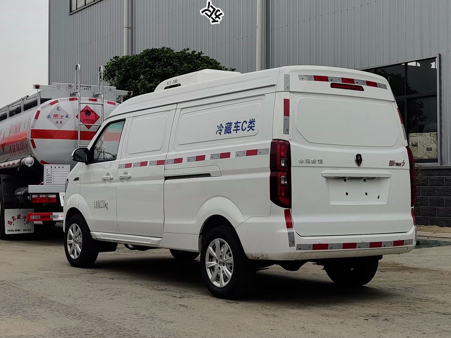 金杯小型面包冷藏车 生鲜冷链车 雪糕冰激凌配送车