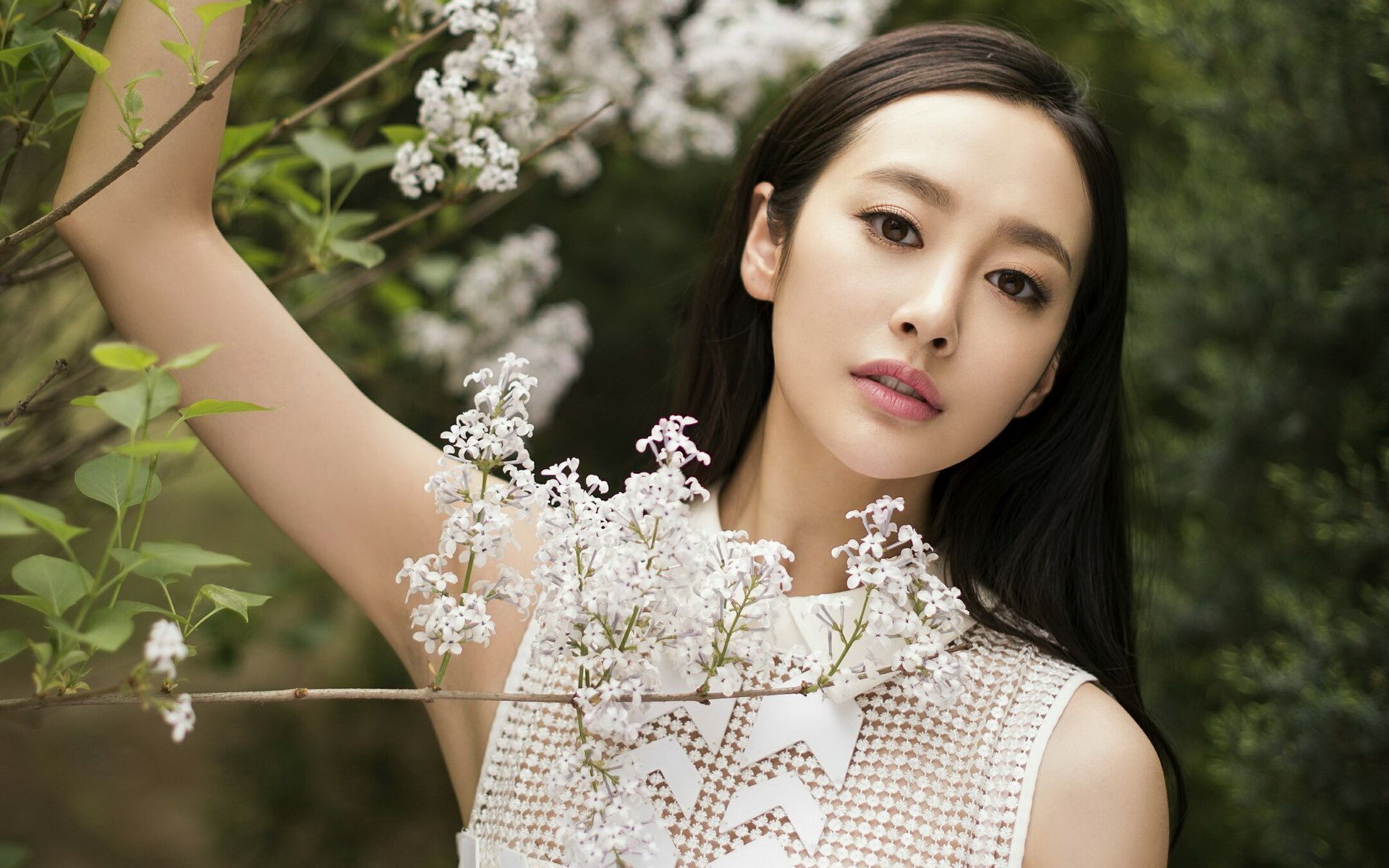 "卫嬿婉"李纯,牺牲自我拍摄温泉戏,因一个纹身被全网谩骂.