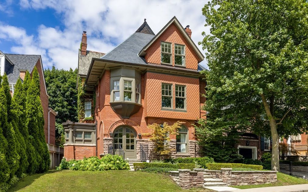 位于加拿大多伦多的一座精美的古典住宅|9 meredith cr