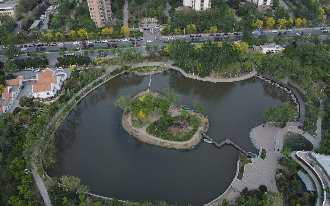 天津的南翠屏公园市区的一道风景线air2试飞训练