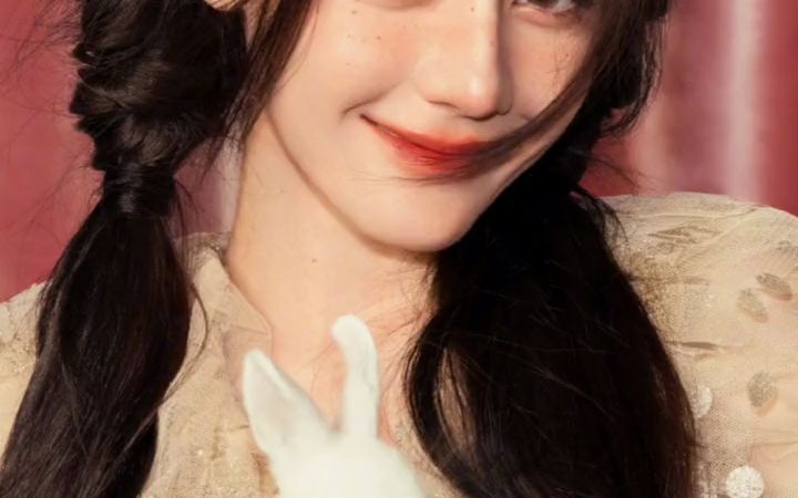 完美的脸蛋儿#迪丽热巴 #沛纳海全球品牌代言人迪丽热巴 #冠珠瓷砖