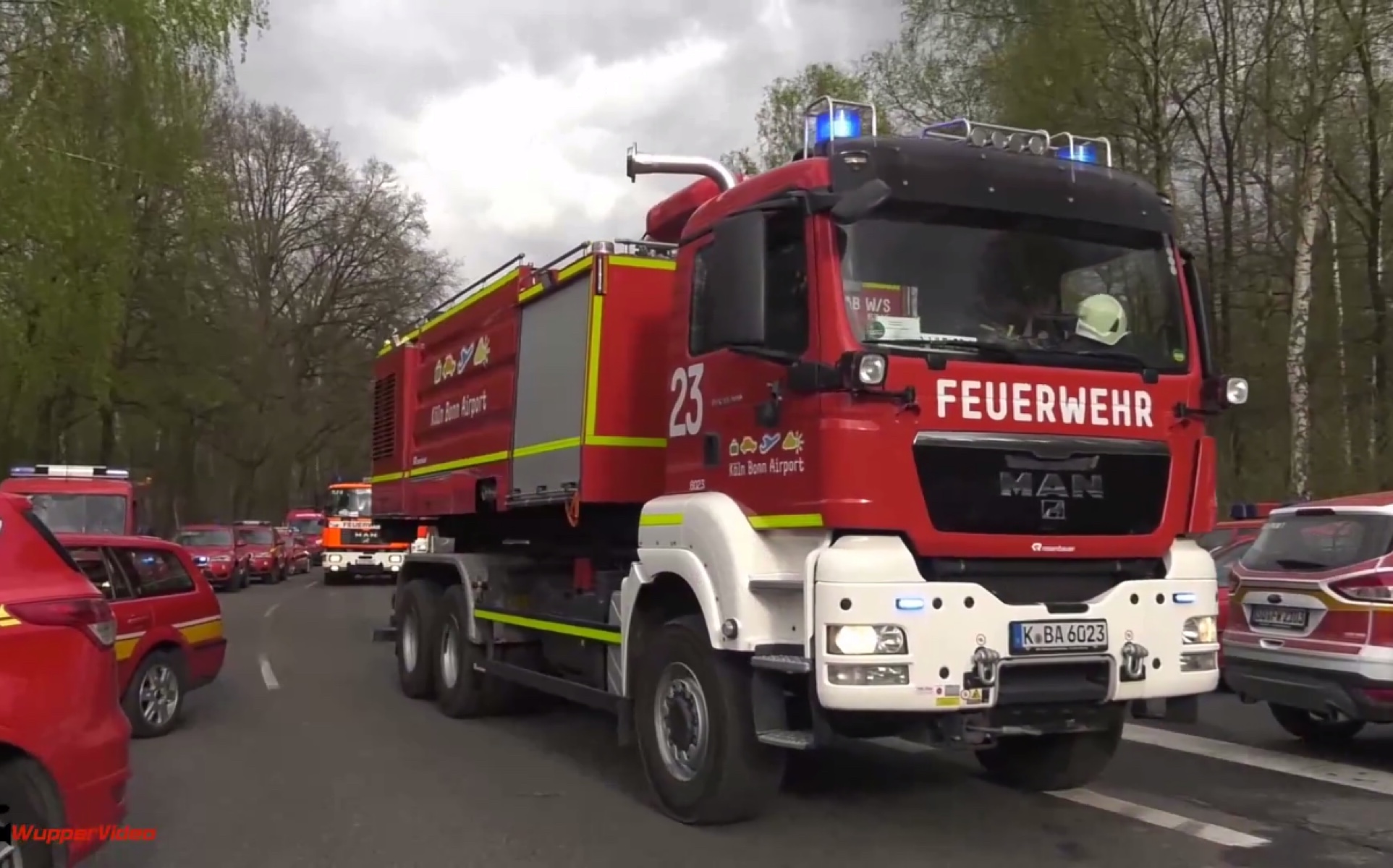 【出警合集】在k02ln_bonn机场的森林火灾