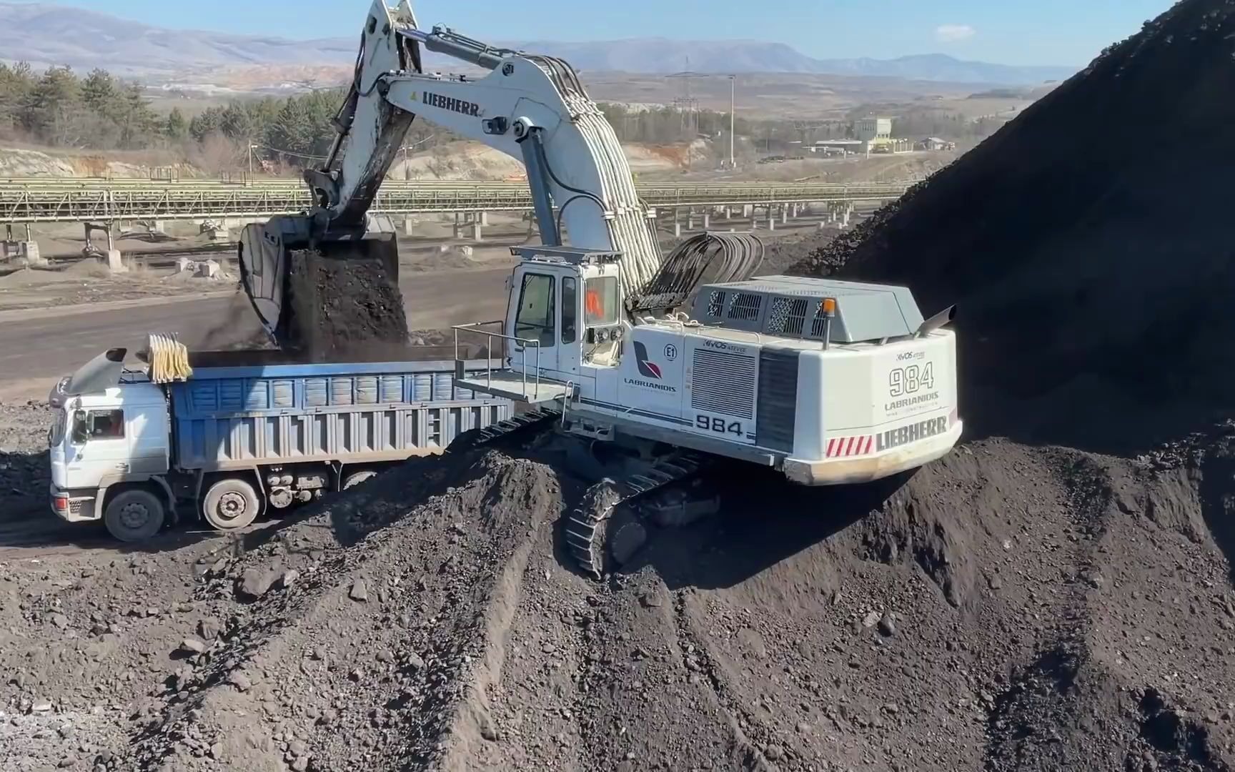 利勃海尔 984 挖掘机 - mmc