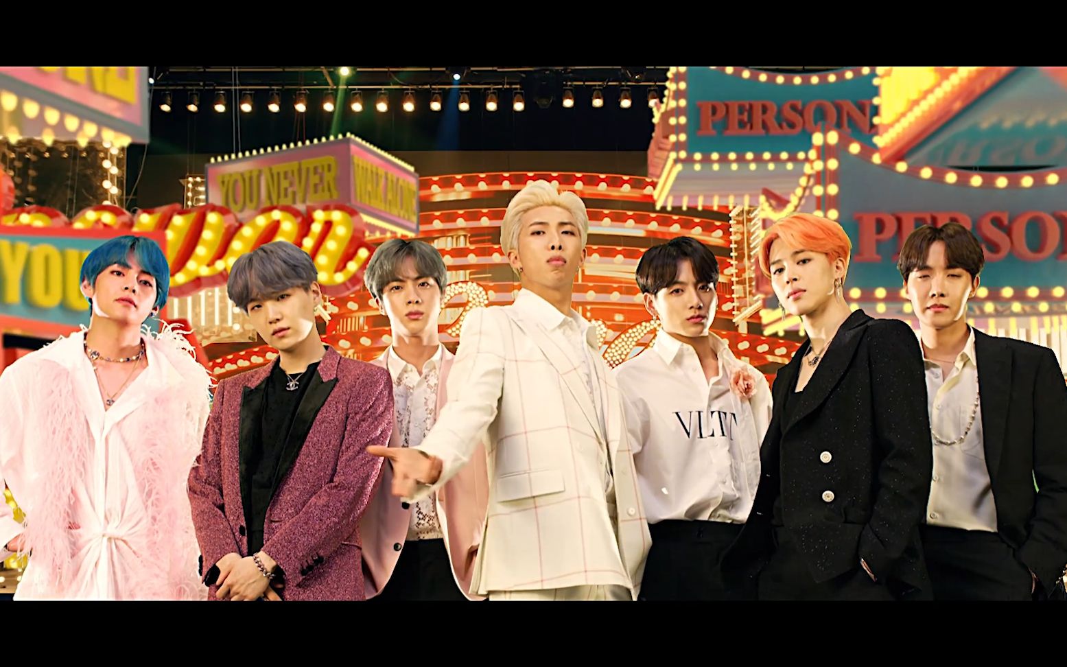 [图]【4K】“Boy With Luv”/BTS，收藏级画质