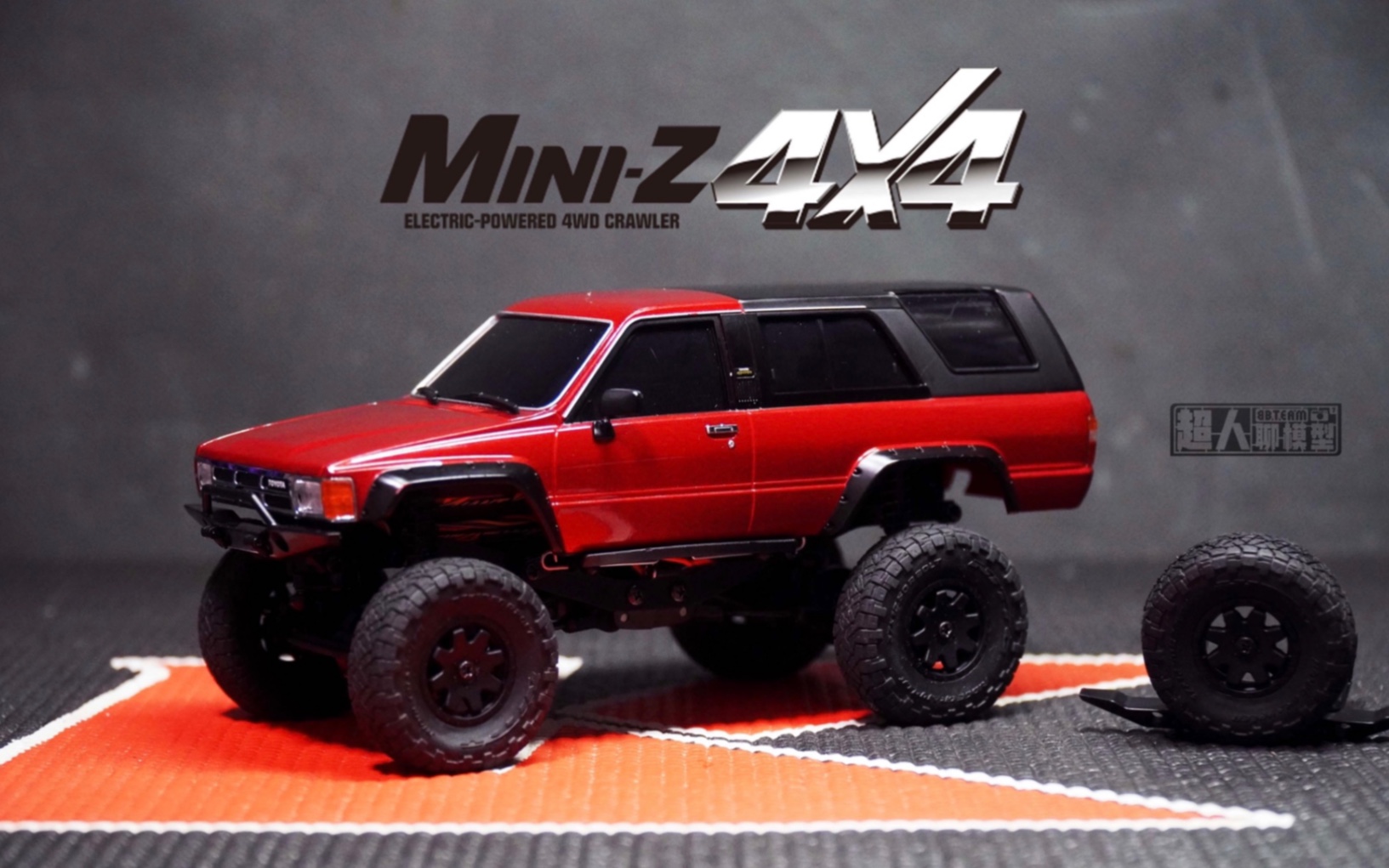 [图]京商Mini-Z 4X4小攀爬家中玩耍 【参赛作品】